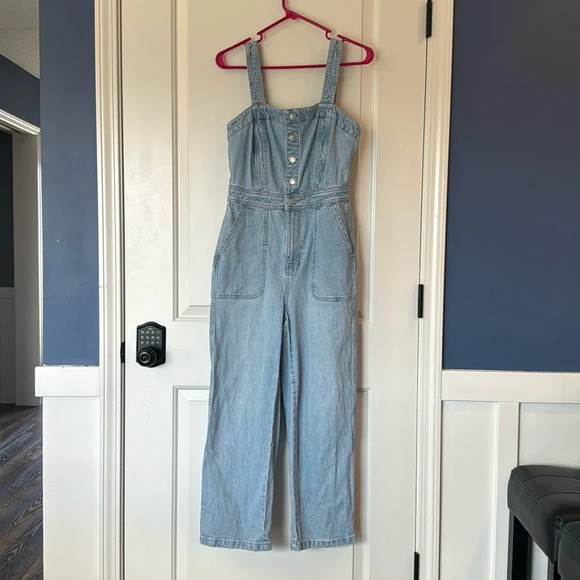 Madewell Denim - Madewell size 0 light wash Jean overall romper buttons on top